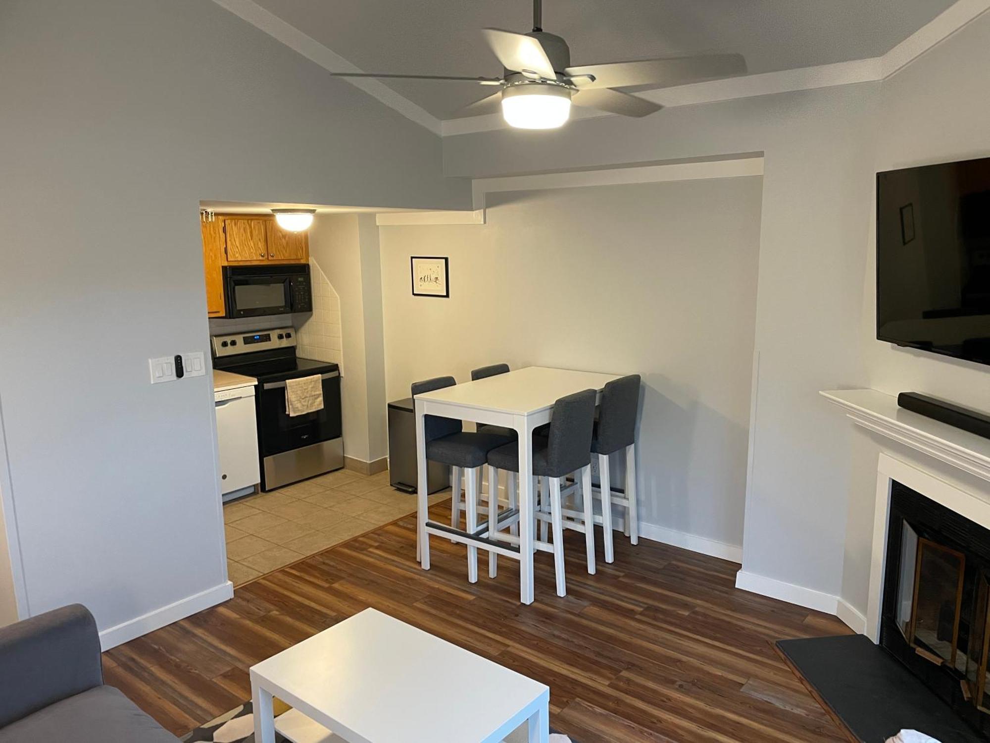 Modern Condo With Ski In & Ski Out - Silver Creek Lodge, Snowshoe Exterior foto